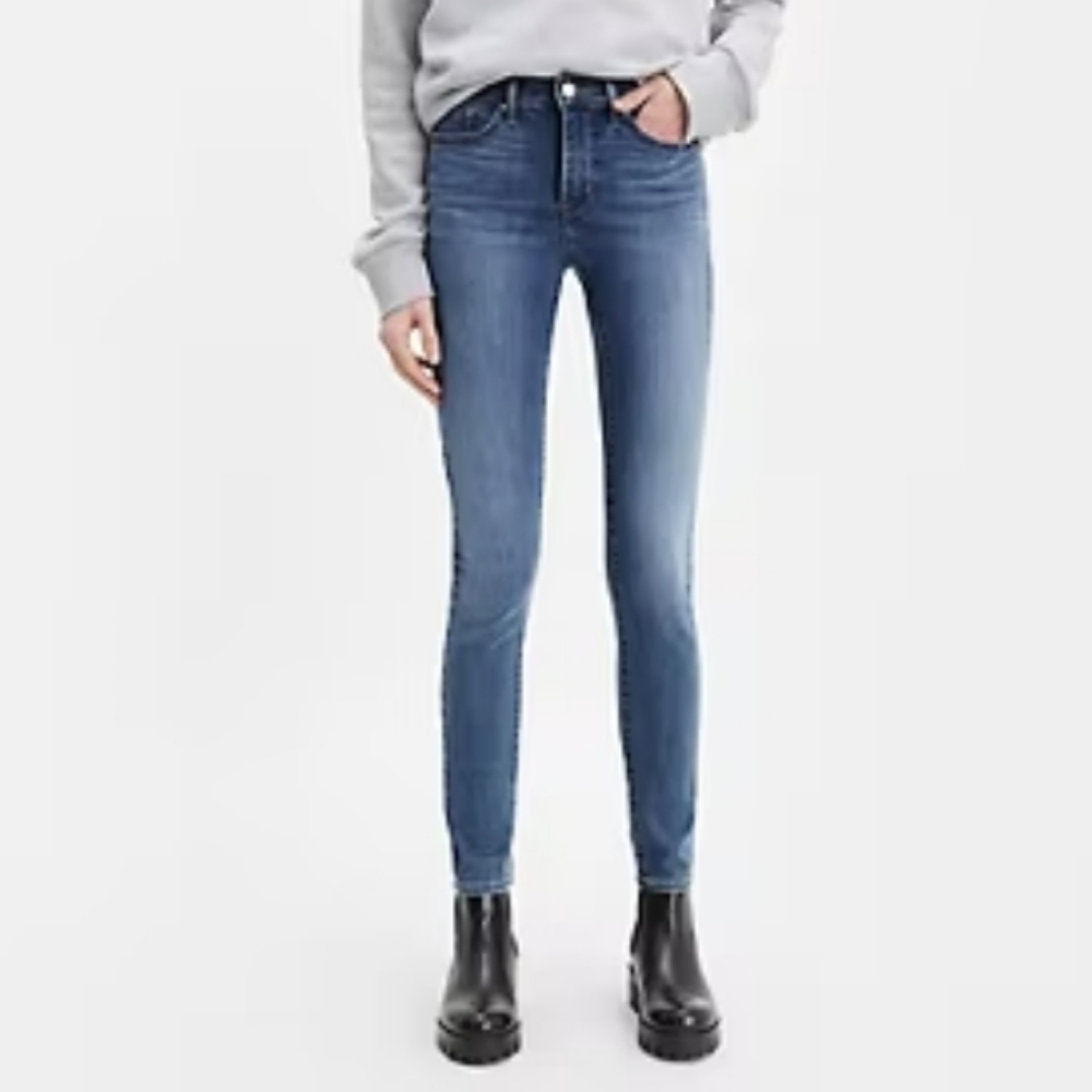 Levi's 311 Shaping Skinny Jeans